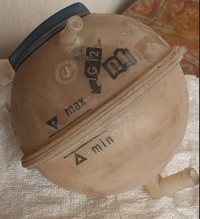 Volkswagen Golf расширительный бачок охлаждения